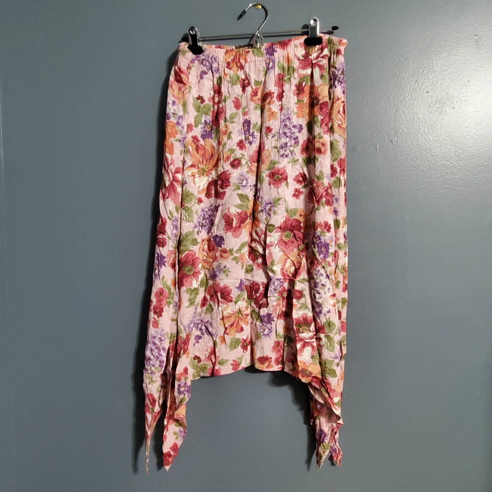 Vintage Karin Stevens Asymmetrical Pink Skirt Floral Print Women's 32 inch Waist